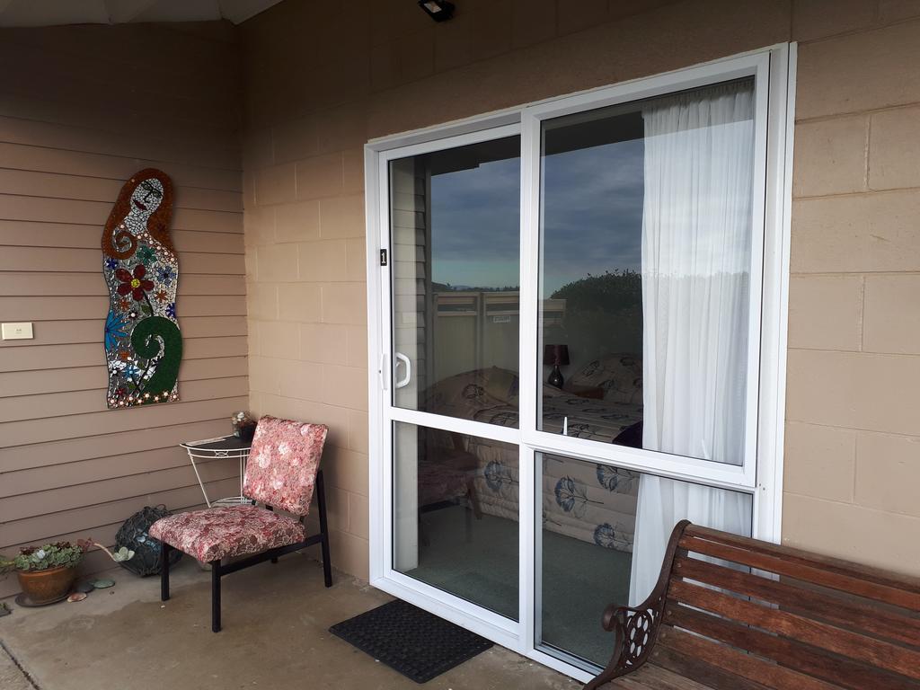 Riverton Holiday Park Kültér fotó