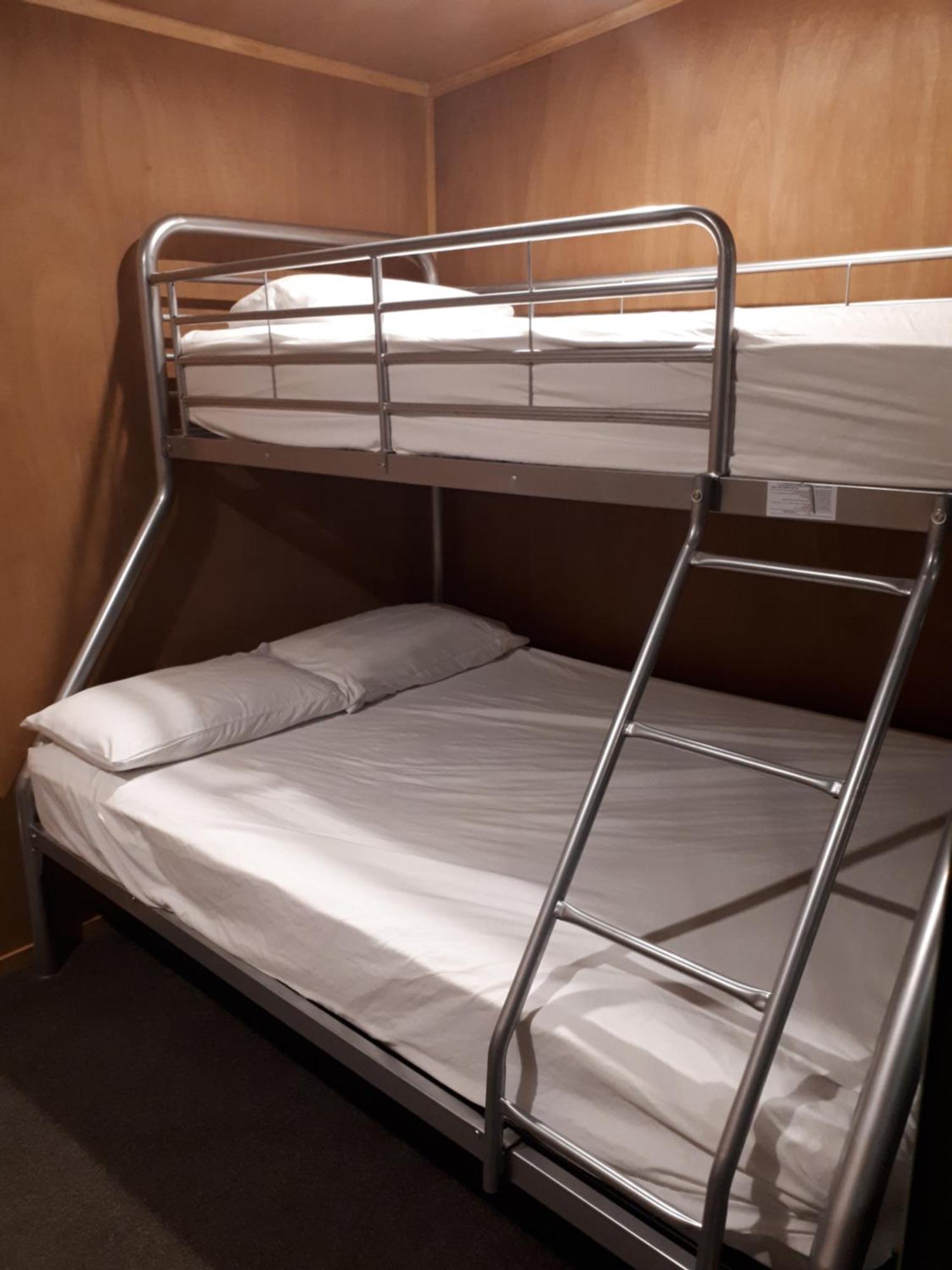 Riverton Holiday Park Kültér fotó